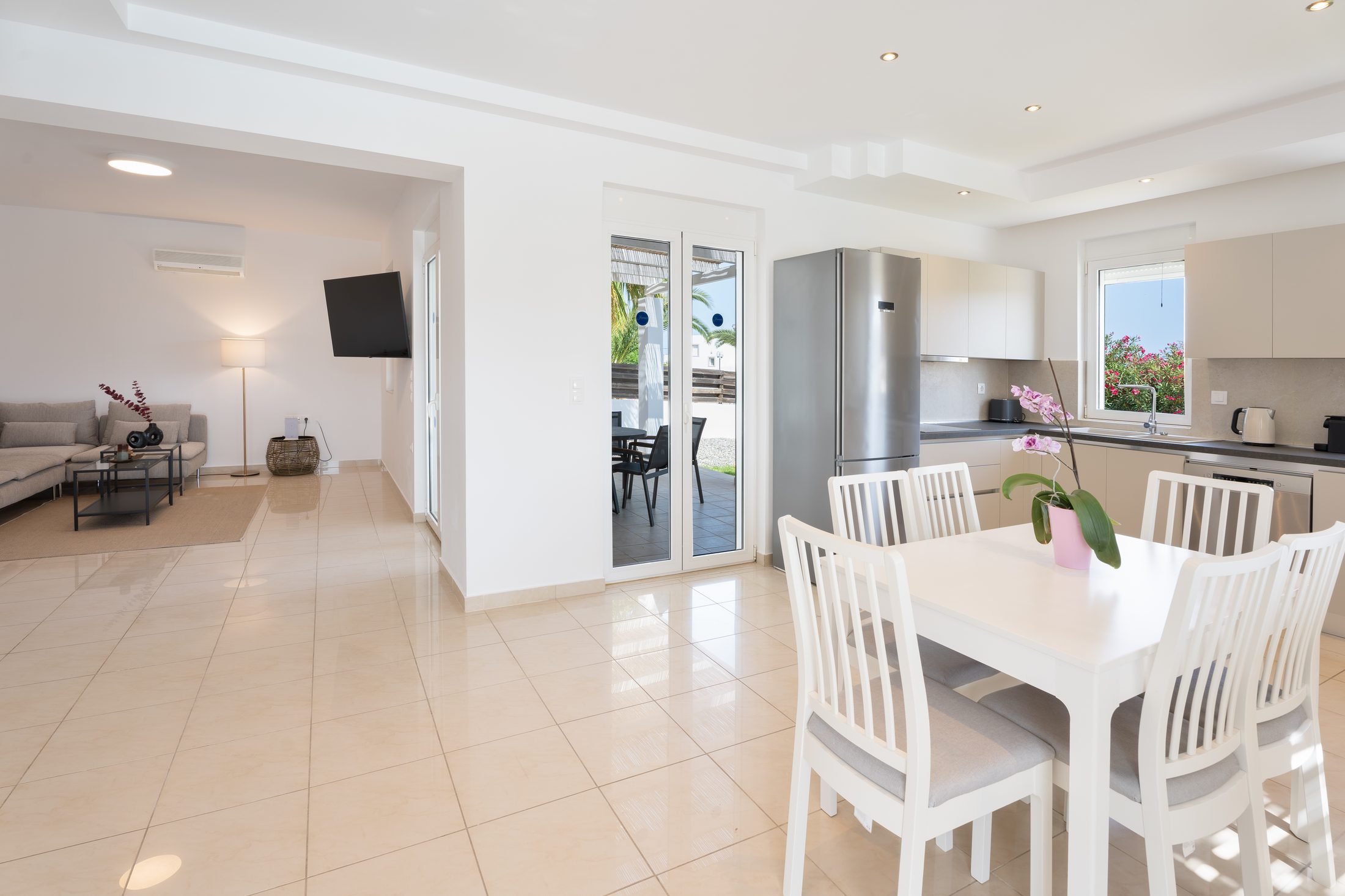 Villa Melina — 9