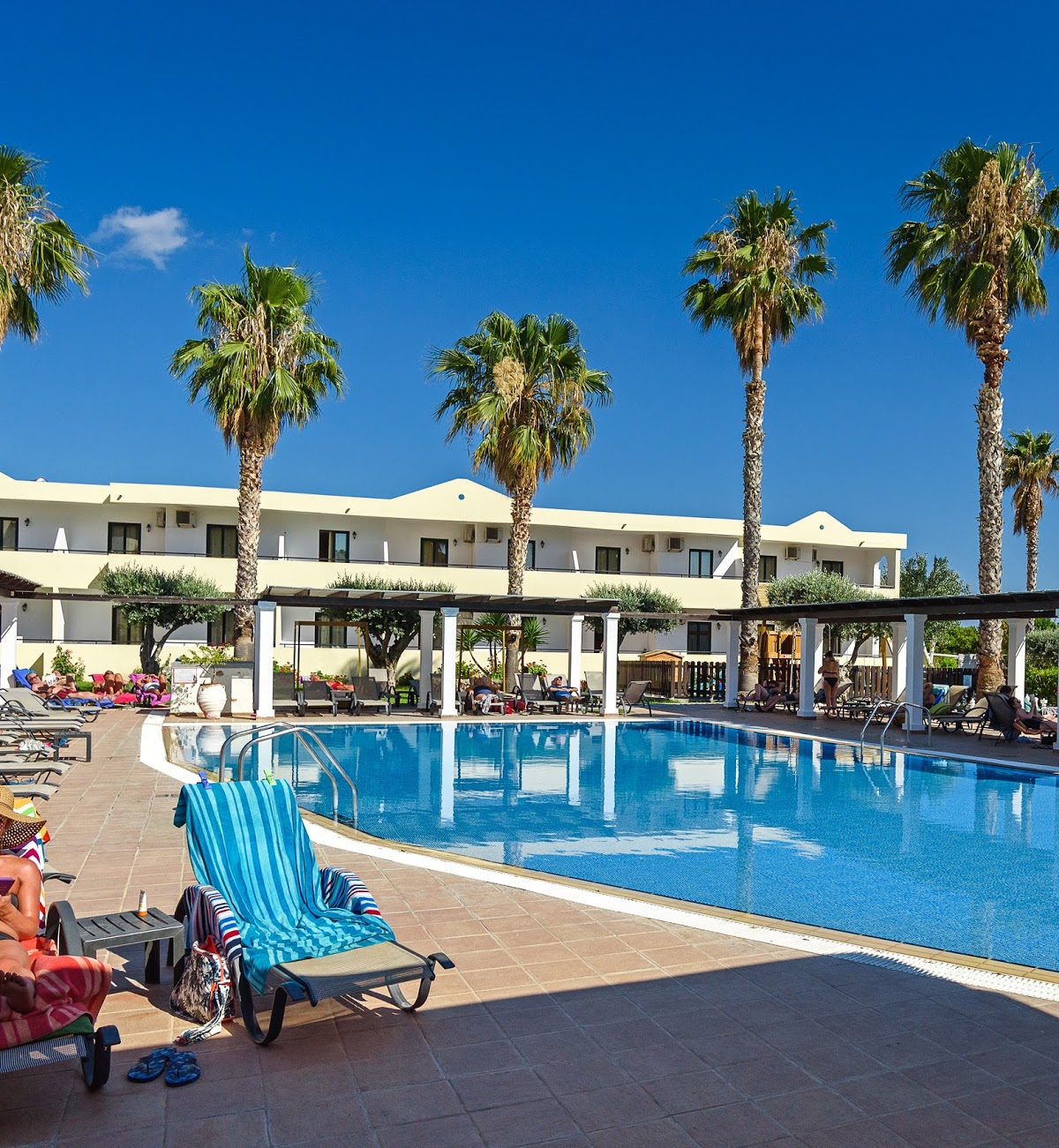 Pefkos Village Resort Hotel - FOURTSADAKIS ARCHITECTS AND ENGINEERS